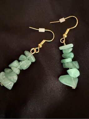 Green Aventurine Earrings | Prosperity Stone |
Earthy Dangle Jewelry